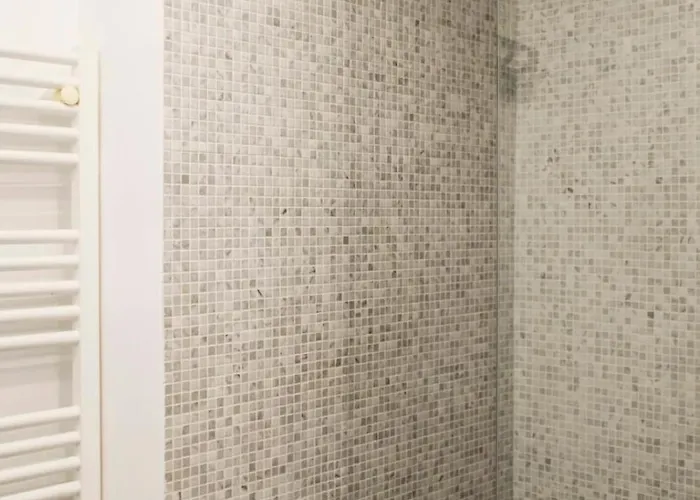 Bright And For 4 In Lägenhet