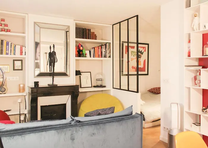 Bright And For 4 In * Paris