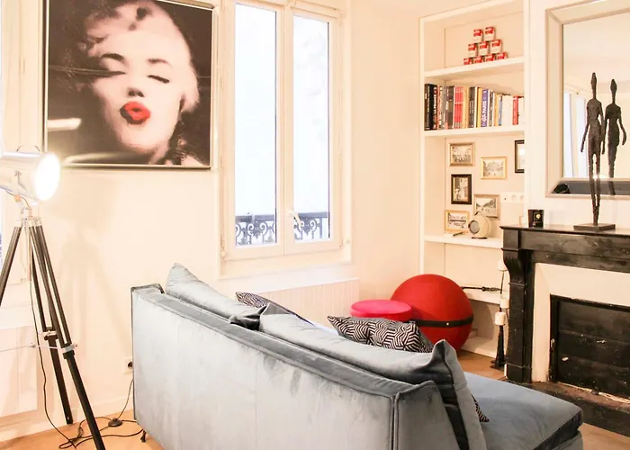 Bright And For 4 In Apartamento París